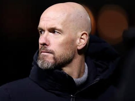 Ten Hag no cierra las puertas a Jadon Sancho