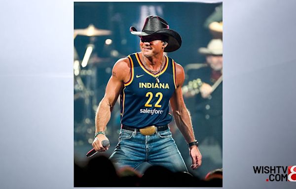 Tim McGraw shows support for Caitlin Clark while rocking jersey at Indy concert