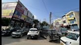 Chaotic parking increases risks for Gurugram aspirants