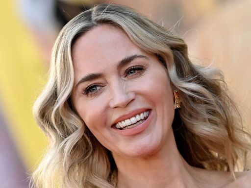 Emily Blunt Shares The 'Best Thing' Taylor Swift Said To Her Daughter