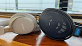 Open-back vs closed-back headphones: the differences explained