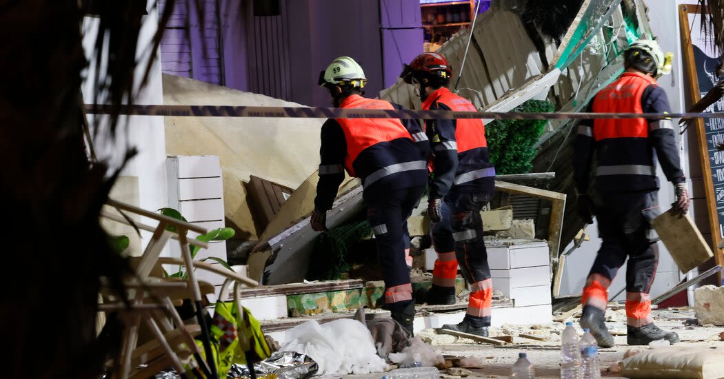 Restaurant Collapse Kills at Least 4 and Injures More Than 20 in Majorca