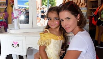 Deborah Secco revela como a filha lida com a fama e faz confissão