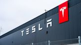 Tesla sigue recortando empleos: despide a más de 300 trabajadores en Buffalo, Nueva York - La Opinión