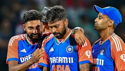 2nd T20I: India defeat Sri Lanka by 7 wickets in rain-reduced match to clinch series