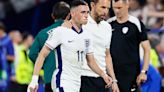 Inglaterra informó que Phil Foden abandonó la concentración de la Eurocopa por un “asunto familiar urgente”