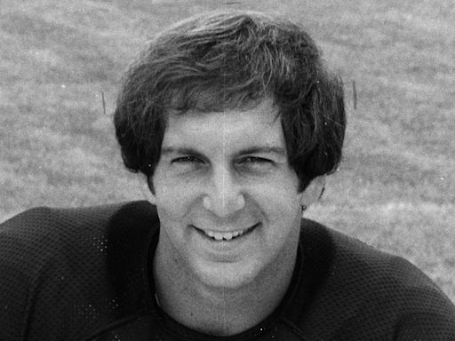 Former Chicago Bears QB Bob Avellini, who helped the team make the playoffs in 1977, dies at 70