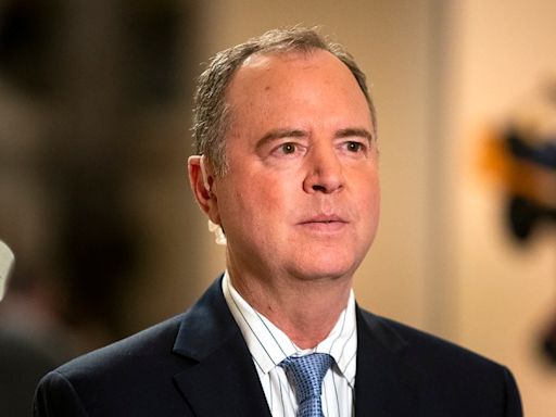 Schiff ‘flabbergasted’ at Johnson appearance outside Trump courthouse
