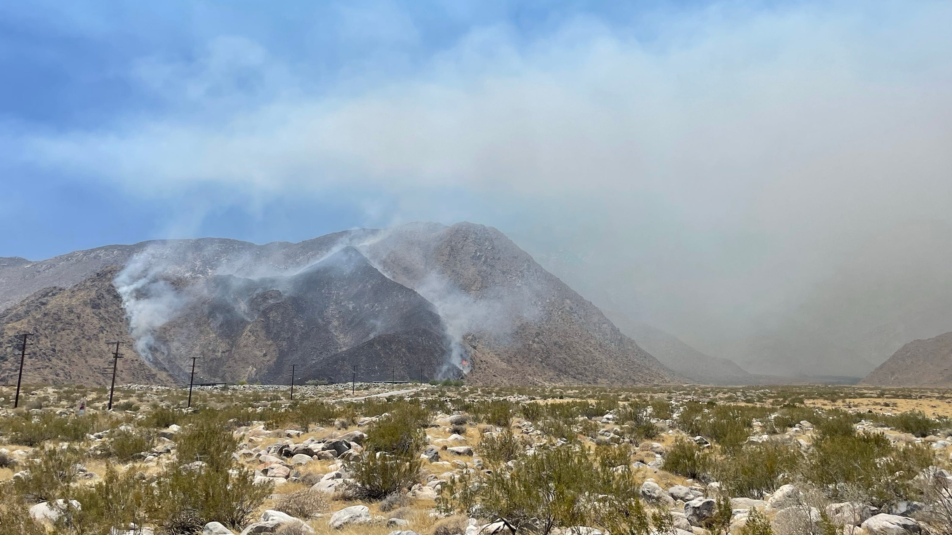 Tuscany Fire near Palm Springs has burned 350 acres