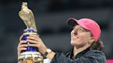 Top-ranked Swiatek wins her third straight Qatar Open