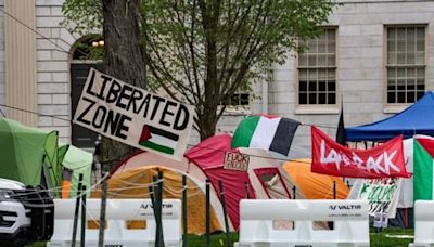 Harvard president warns protesters must end encampment or risk ‘involuntary leave’ - The Boston Globe
