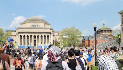 Columbia da a los acampados un plazo de unas horas para desmantelarlo o ser suspendidos