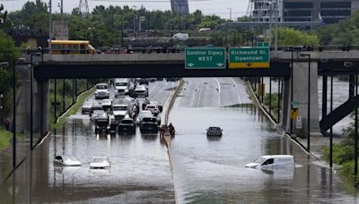 Torrential rains hit Canada's largest city Toronto, closing a major highway and other roads
