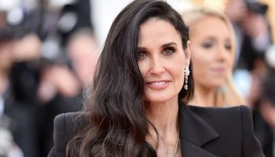 Demi Moore recalls cycling 60 miles daily to lose weight after second pregnancy: 'Crazy, ridiculous'