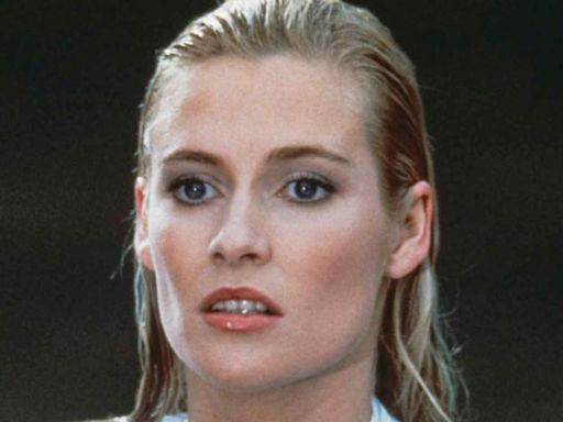 Iconic 80s actress hasn't aged a day almost 40 years after playing Bond girl