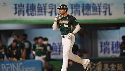 魔鷹單場雙響轟潘威倫滿貫砲 5打點助雄鷹奪勝