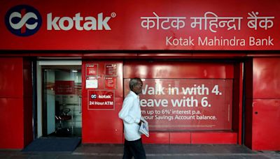 Kotak Mahindra Bank shares fall over 4% after KVS Manian resigns