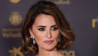 Penélope Cruz celebra su 50 cumpleaños junto a Javier Bardem y Bad Bunny