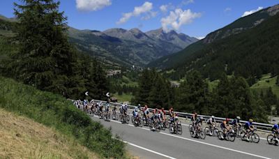 Tour de Francia 2024, en directo | Sigue la Etapa 10 con Pogacar y Vingegaard, en vivo