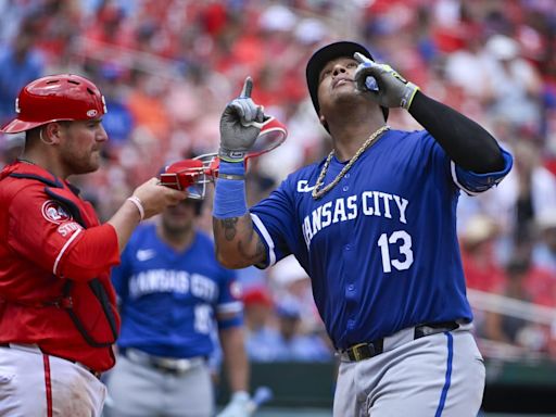 Kansas City Royals Beloved Catcher Passes Hall of Famer in Baseball History