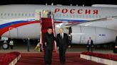 Putin und Kim beginnen Treffen mit Zeremonie in Pjöngjang