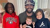 Thomas Rhett Shares Photo Of Baby Daughter And It Is Making Everyone Smile