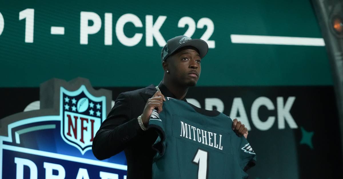 Eagles Reveal Full Roster for Rookie Camp; Two Names to Watch at WR