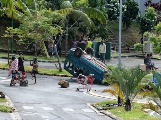 Francia intenta retomar el control en Nueva Caledonia en medio de los enfrentamientos