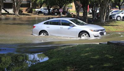 Estados Unidos ordena la evacuación de la población de Houston ante una "ola de inundaciones"