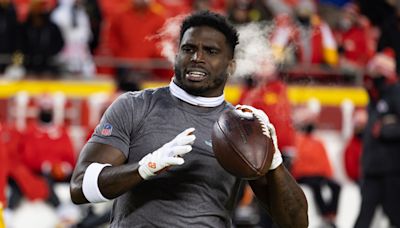 Dolphins WR Tyreek Hill's Top 5 Quarterback List Contains a Surprising Pick
