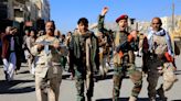 Se expanden los frentes en Medio Oriente: los hutíes prometen responder tras el masivo ataque liderado por EE.UU. en Yemen