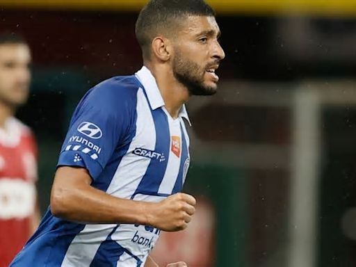 Belgique – La Gantoise : Tarik Tissoudali peste contre le stade Stayen de Saint-Trond