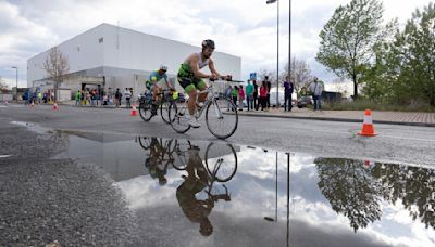 Ester Rodríguez y David Pérez, vencedores del I Duatlón Recambios Juanma