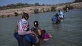 “No puedo olvidar el miedo que sentí en el desierto”: migrantes indocumentadas enfrentan traumas y poca atención a salud mental