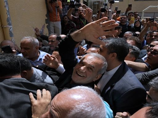 Pro-reform Pezeshkian leads hardliner Jalali in Iran presidential election by 2 mn votes