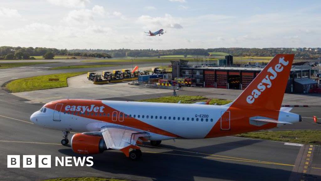 Luton Airport flight met by Lisbon paramedics after pilot is ill