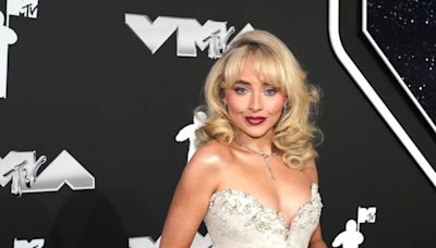 Sabrina Carpenter's does Hollywood showgirl in marshmallow corset