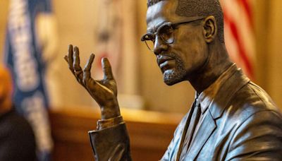 Cheers greet history in the making as Malcolm X inducted into Nebraska Hall of Fame