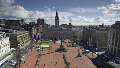 Glasgow reacts as Tommy Robinson promotes far-right pro-UK rally in George Square