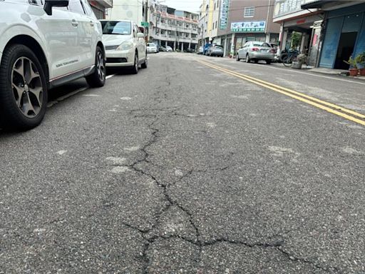 台中大甲、外埔多處道路年久失修 爭取2千萬改善道路品質 - 寶島