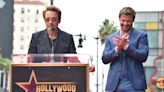 Robert Downey Jr. celebra a Chris Hemsworth en la ceremonia del Paseo de la Fama con ayuda del elenco de "Avengers"