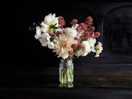 How to Order Flowers Online, According to a Top Floral Designer
