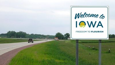 New welcome signs promise ‘Freedom’ but don’t match Reynolds’ unwelcoming agenda