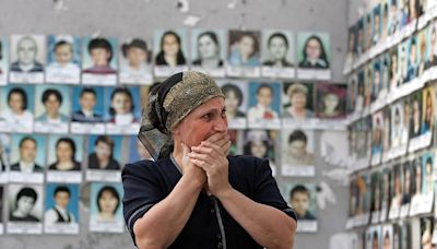 Beslán, la masacre en una escuela rusa que dejó 334 muertos y expuso hace 20 años el punto débil de Putin