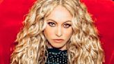 El regreso de Paulina Rubio: el duelo por la muerte de su madre, la relación con sus hijos y por qué cree que para crear “hay que sufrir”