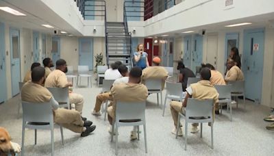 At Rikers, comedians, dogs, and people in custody mix — for a cause