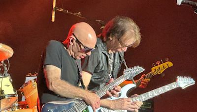 Joe Satriani and Steve Vai Shred 713 Music Hall