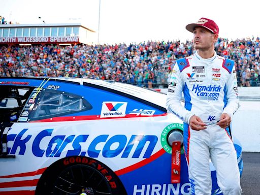 Coca-Cola 600 live updates: Kyle Larson’s ‘double’ in serious jeopardy, latest on Trump visit