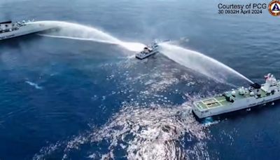 Südchinesisches Meer: China soll philippinische Küstenwache mit Wasserkanonen beschossen haben