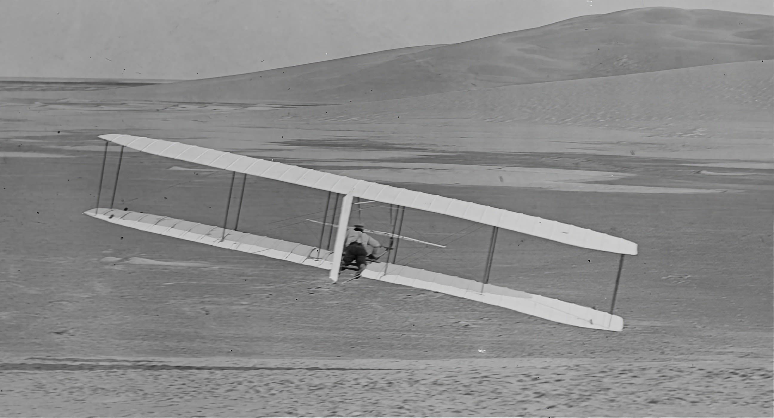 5/22/1906: Wright Brothers' “Flying Machine” Patent